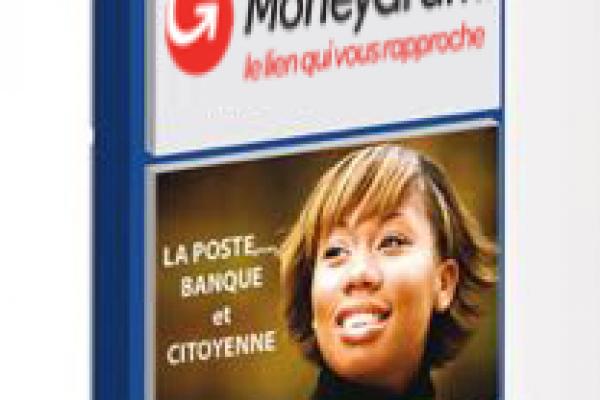 Totem MoneyGram
